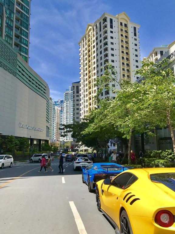 Forbestown Place At The Fort Bgc Taguig Kültér fotó