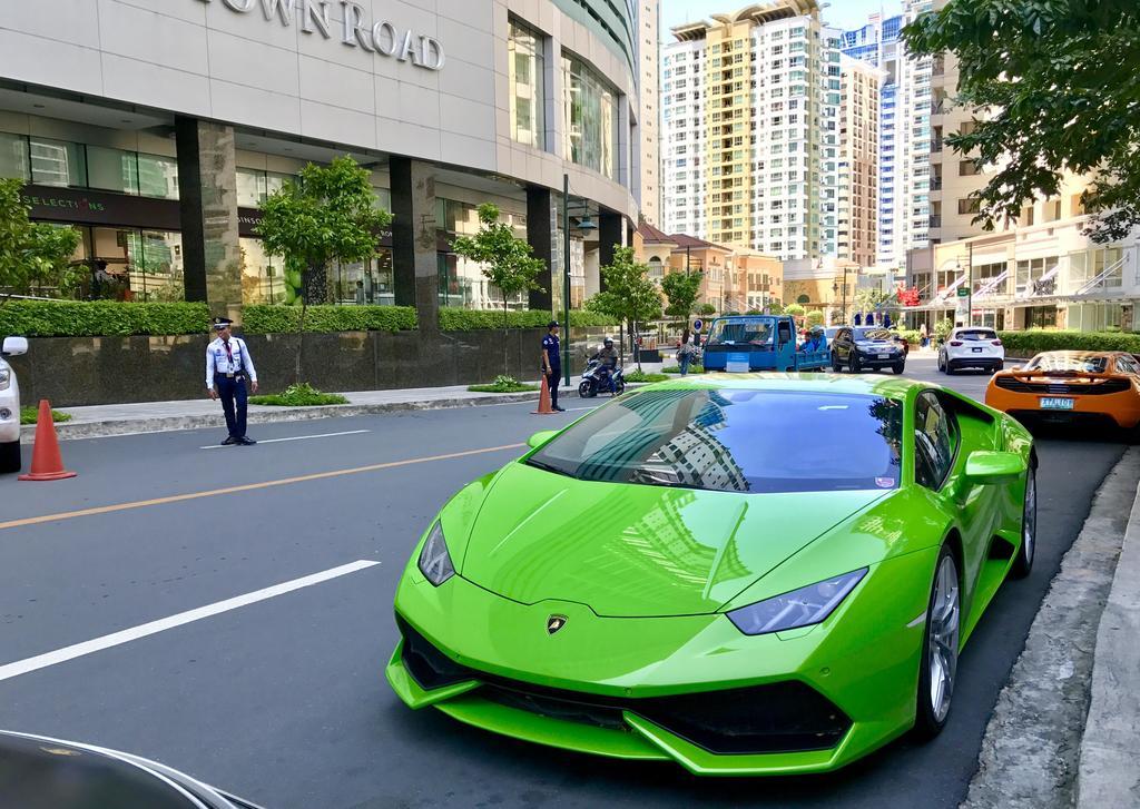 Forbestown Place At The Fort Bgc Taguig Kültér fotó