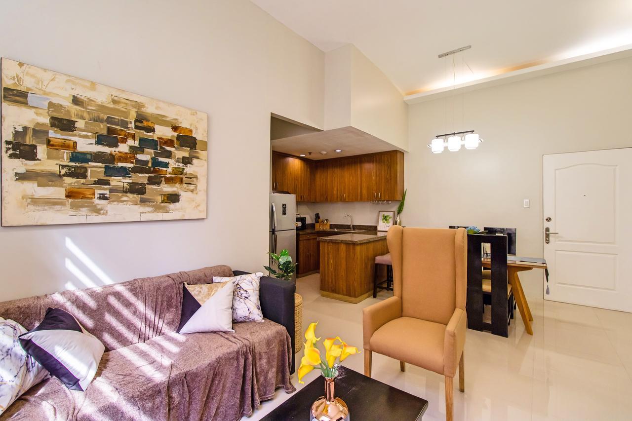Forbestown Place At The Fort Bgc Taguig Kültér fotó