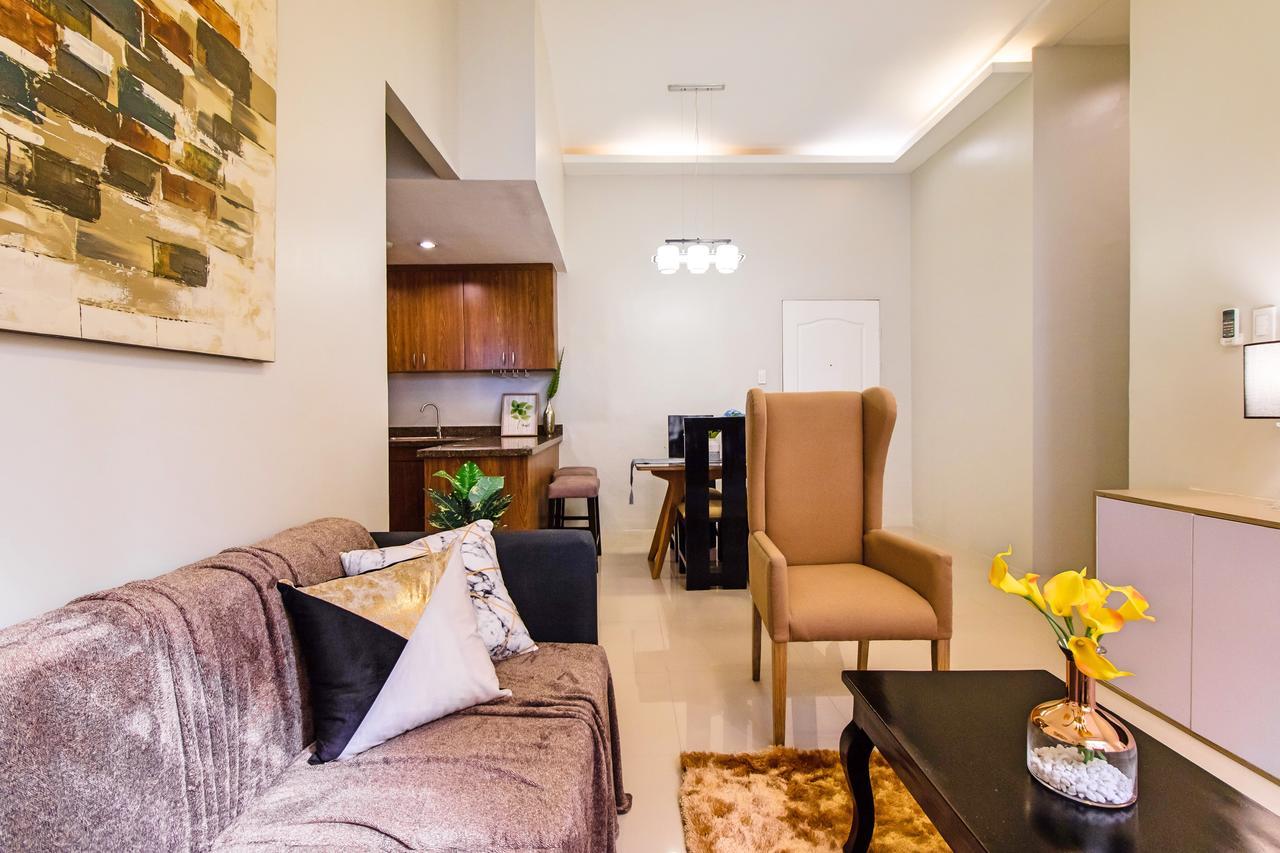 Forbestown Place At The Fort Bgc Taguig Kültér fotó